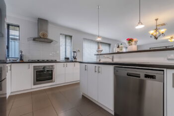 Listing image for 28 Archdale Loop, Piara Waters  WA  6112