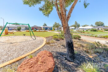 Listing image for 21 Warbler Drive, Martin  WA  6110