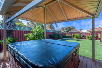 Listing image for 2 Feltbush Mews, Canning Vale  WA  6155
