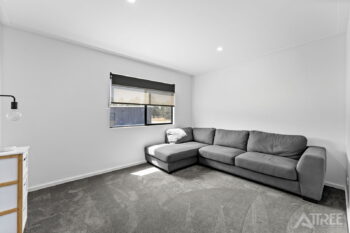 Listing image for 76 Florence Place, Oakford  WA  6121