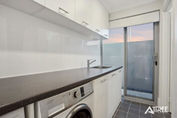 Listing image for 28 Duckbill Loop, Southern River  WA  6110