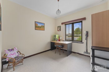 Listing image for 93 Thornlie Avenue, Thornlie  WA  6108