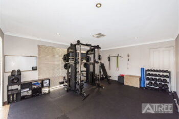 Listing image for 33 Romulea Mews, Canning Vale  WA  6155