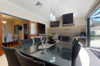 Listing image for 15 Woodrush Way, Canning Vale  WA  6155