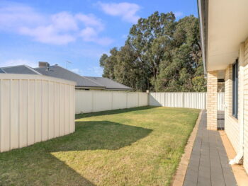 Listing image for 31 Morolo Street, Seville Grove  WA  6112