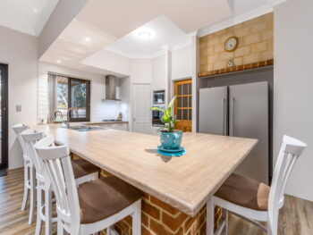 Listing image for 74 Fieldview Chase, Oakford  WA  6121