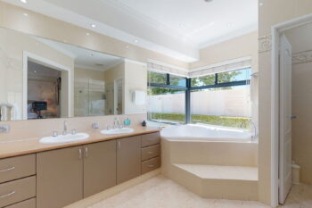 Listing image for 15 Woodrush Way, Canning Vale  WA  6155