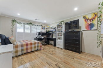 Listing image for 12 Glen Iris Drive, Jandakot  WA  6164