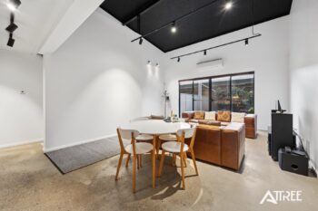 Listing image for 25 Livorno Boulevard, Piara Waters  WA  6112