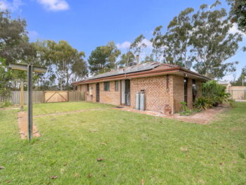 Listing image for 724 Warton Road, Treeby  WA  6164