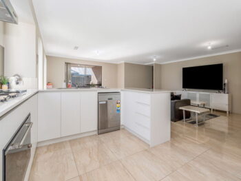 Listing image for 35 Nesbit Drive, Haynes  WA  6112