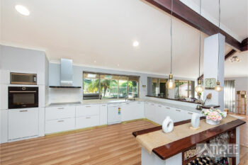 Listing image for 17 Pinewood Walk, Canning Vale  WA  6155