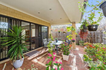 Listing image for 11 Churchill Green, Canning Vale  WA  6155