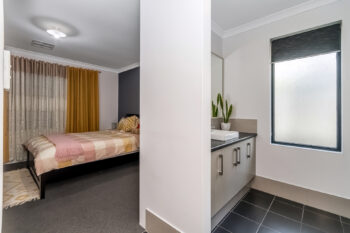 Listing image for 9 Charnwood Grove, Hilbert  WA  6112