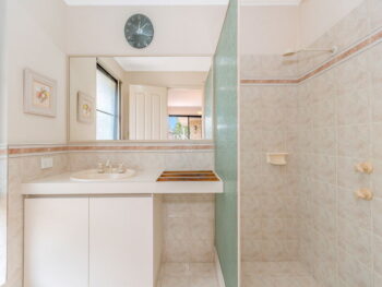 Listing image for 9 Brookside Square, Canning Vale  WA  6155