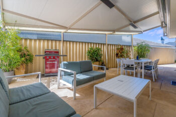 Listing image for 9 Carnaby Way, Harrisdale  WA  6112