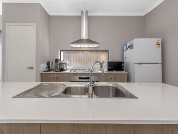 Listing image for 82 Markwell Avenue, Haynes  WA  6112