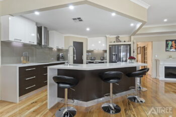 Listing image for 12 Glen Iris Drive, Jandakot  WA  6164