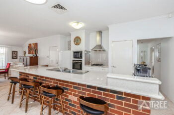 Listing image for 4 Longstaff Loop, Southern River  WA  6110