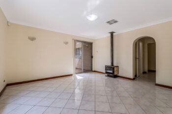 Listing image for 21 Currawong Way, Thornlie  WA  6108