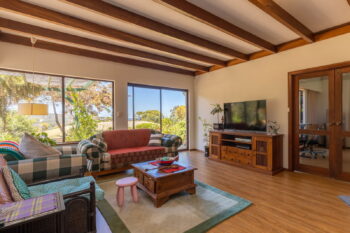 Listing image for 50 Blackwood Drive, Mount Nasura  WA  6112