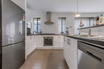 Listing image for 28 Archdale Loop, Piara Waters  WA  6112