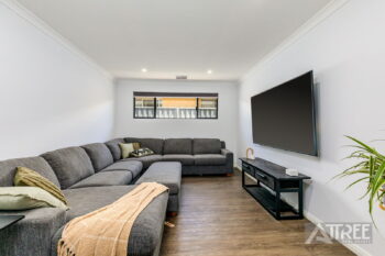 Listing image for 8 Sorrento Road, Piara Waters  WA  6112