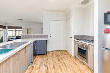 Listing image for 1/6 Bluestone Loop, Piara Waters  WA  6112