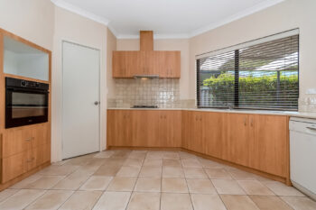 Listing image for 7 Dennis Way, Canning Vale  WA  6155