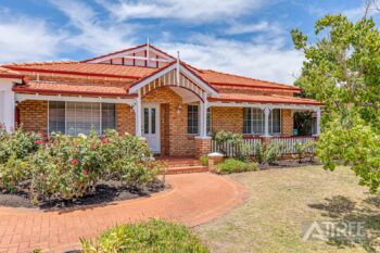 Listing image for 19 Kingia Way, Canning Vale  WA  6155