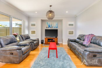 Listing image for 7 Wolfson Way, Piara Waters  WA  6112