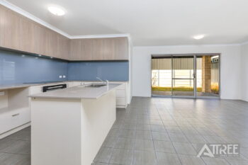 Listing image for 4 Conifer Place, Kardinya  WA  6163