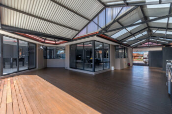 Listing image for 21 Tarragon Place, Thornlie  WA  6108