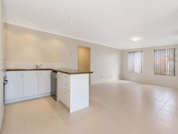 Listing image for 1/35 Barfield Road, Hammond Park  WA  6164