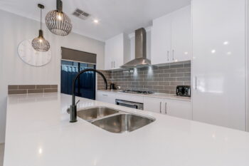 Listing image for 8 Wattledale Road, Haynes  WA  6112