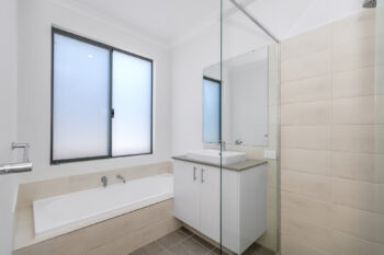 Listing image for 20 Hubbard Road, Haynes  WA  6112