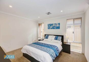 Listing image for 44 Middle Parkway, Canning Vale  WA  6155