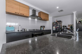 Listing image for 5 Mayo Place, Gosnells  WA  6110