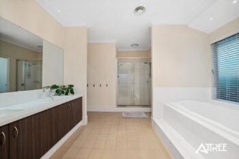 Listing image for 7 Loreto Way, Southern River  WA  6110