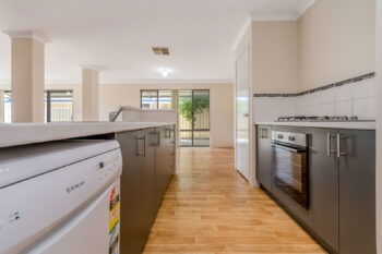 Listing image for 22 Fulmar Way, Seville Grove  WA  6112