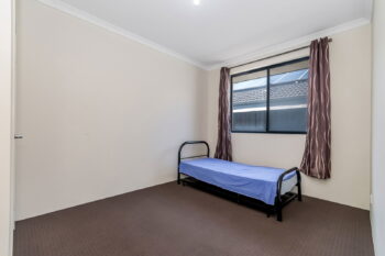 Listing image for 11 Basil Loop, Treeby  WA  6164