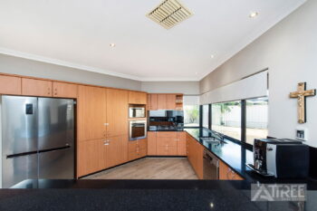 Listing image for 7 Palatine Crescent, Canning Vale  WA  6155