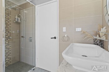 Listing image for 21 Lucas Loop, Canning Vale  WA  6155