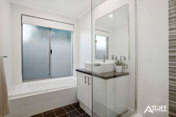 Listing image for 28 Duckbill Loop, Southern River  WA  6110