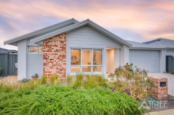 Listing image for 11 Pindalup Street, Piara Waters  WA  6112