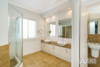 Listing image for 4 Ambleside Way, Canning Vale  WA  6155