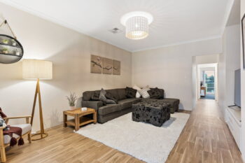 Listing image for 125 Broadway Boulevard, Piara Waters  WA  6112