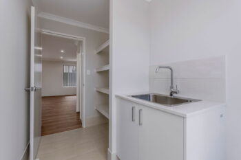 Listing image for 404 Torwood Avenue, Treeby  WA  6164