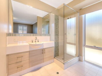 Listing image for 10 Crimson Way, Harrisdale  WA  6112