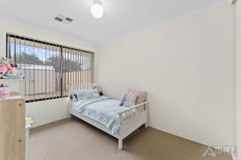 Listing image for 100 Lauterbach Drive, Gosnells  WA  6110
